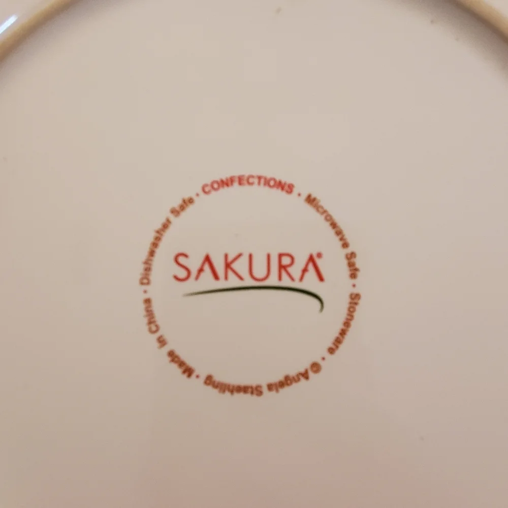 Sakura Confections 2 Salad Plates 8